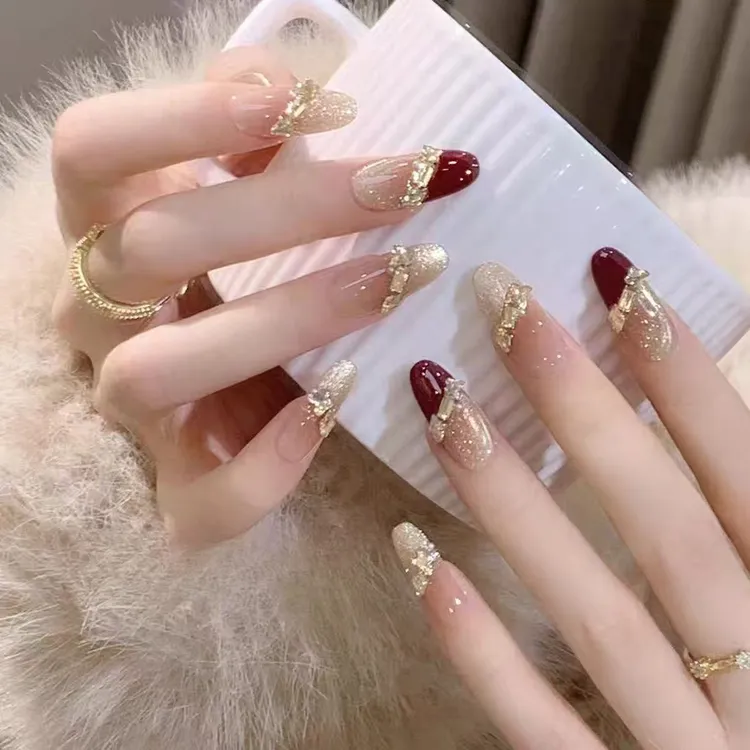 酒红玛丽新年红法式纯手工穿戴甲爆闪猫眼满钻美甲显白婚甲香槟