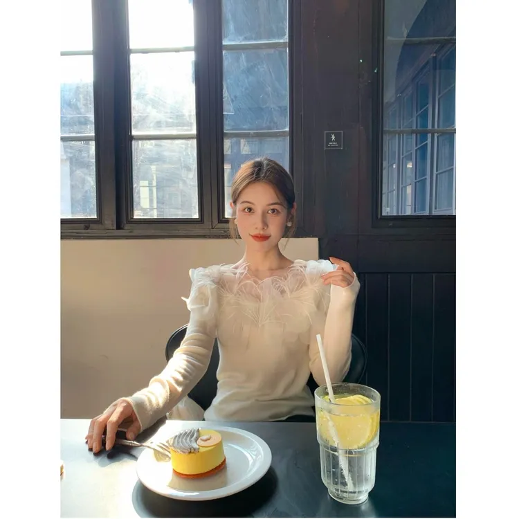 法式重工刺绣繁花网纱针织衫女秋季高级感荷叶边上衣黑色短裙套装