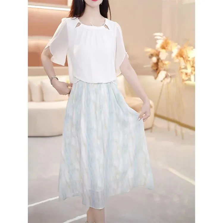 高级冰丽丝时尚洋气简约端庄优雅连衣裙2025夏季新款修身显瘦裙子