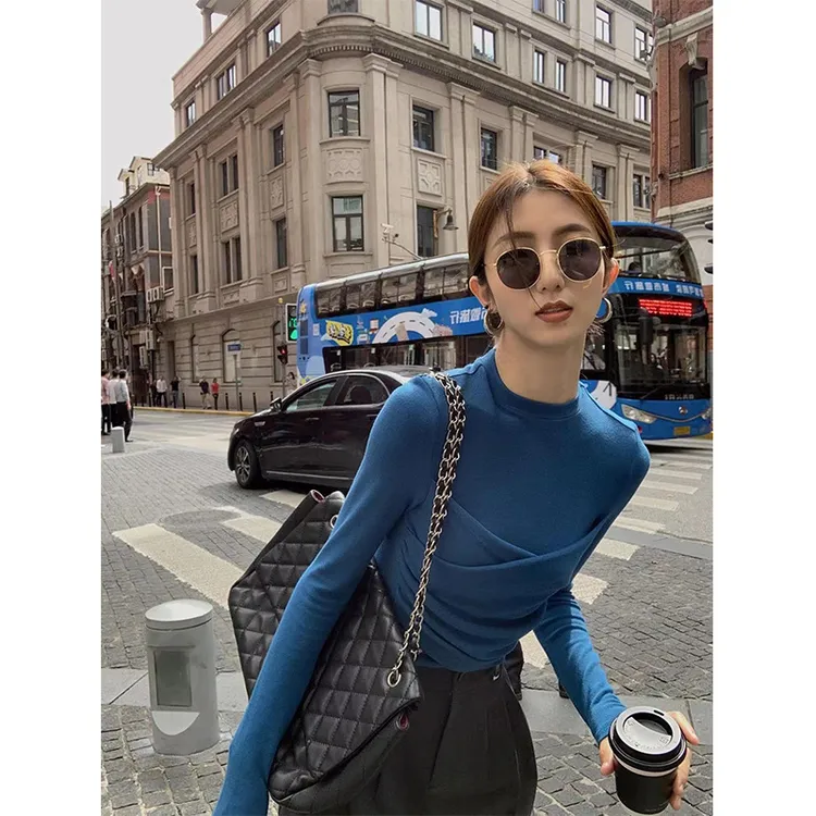 入秋搭配一整套时尚蓝色修身长袖打底上衣女2025秋宽松西装裤套装