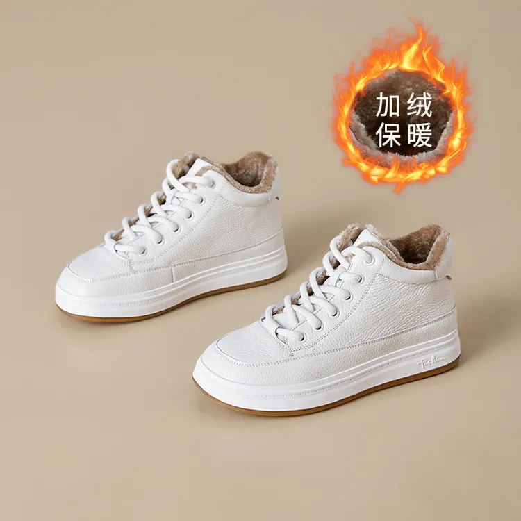 头层牛皮冬季加绒高帮软底小白鞋女保暖新款平底高筒板鞋短靴子
