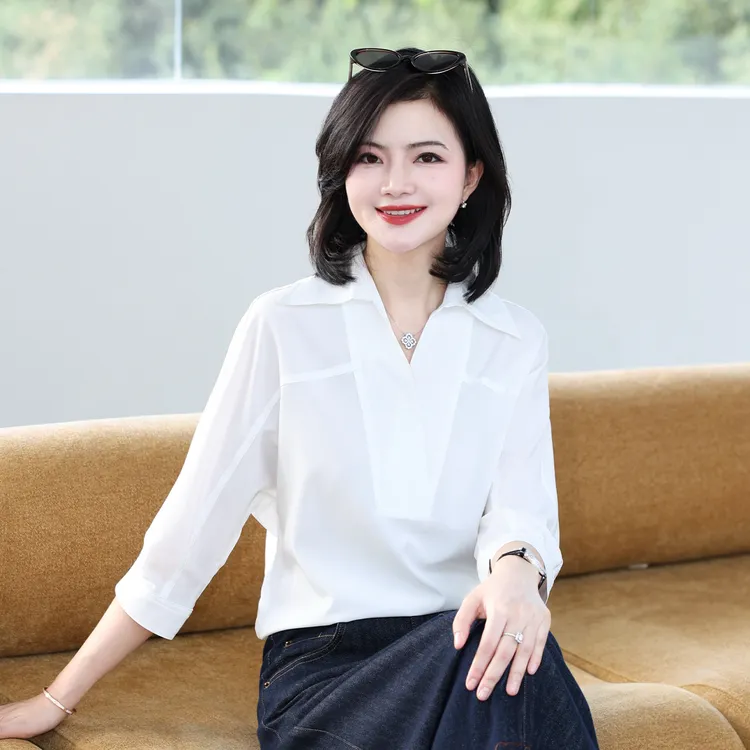 枫竺阿楠anan翻v领设计感七分袖白色衬衫女秋天穿搭通勤休闲上衣