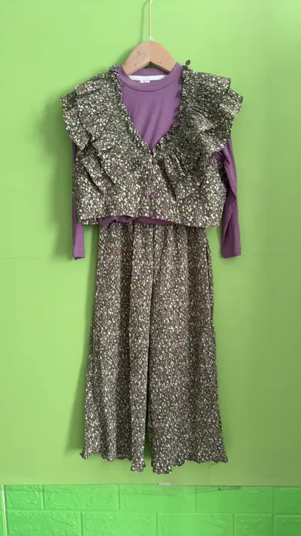 法系三件套橘Ban打底马甲阔腿裤洋气女童120码无吊牌，介意勿拍