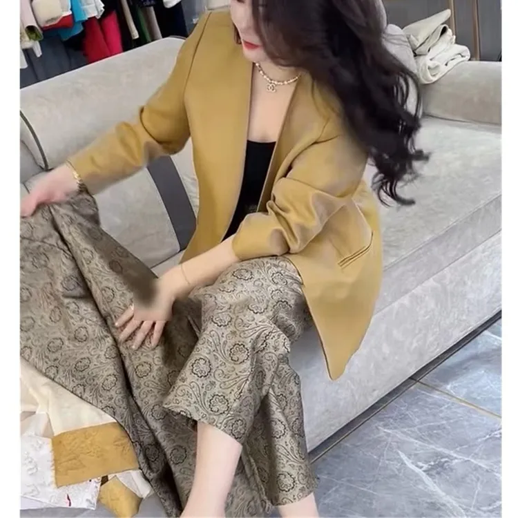 春夏新款高级感洋气西装外套印花阔腿裤时尚女装