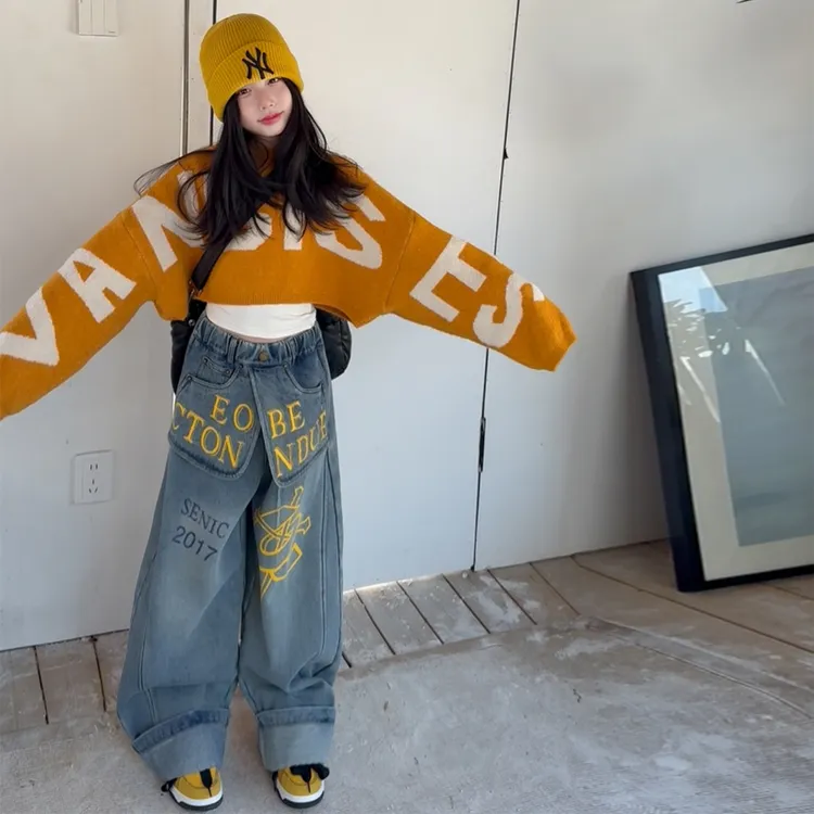 女童2025美式字母橙C针织毛衣加绒双腰不规则牛仔裤打底衫三件潮