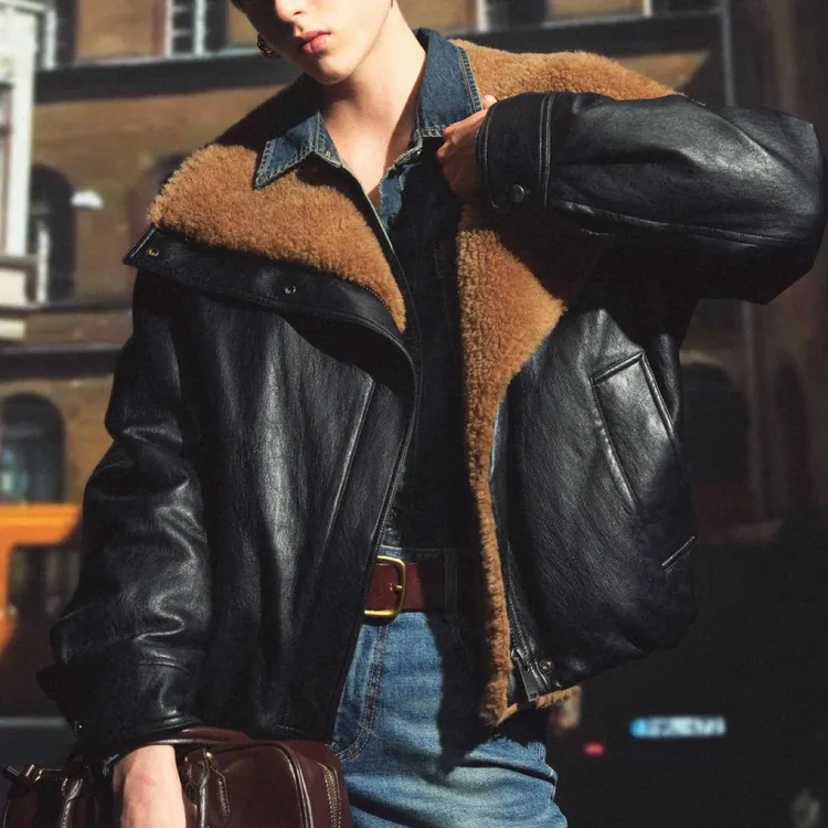 MO羊毛领 PU皮羽绒服2025冬新品90绒轻暖漫游系列MBE4EIN034