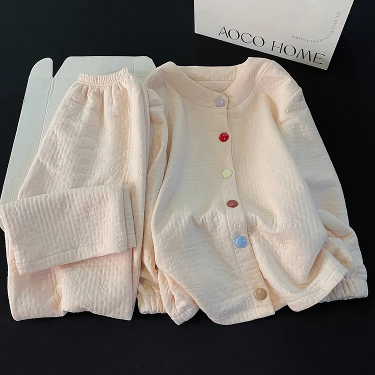 彩色纽扣睡衣女新款秋冬季空气棉夹层加厚保暖粉色甜美家居服套装