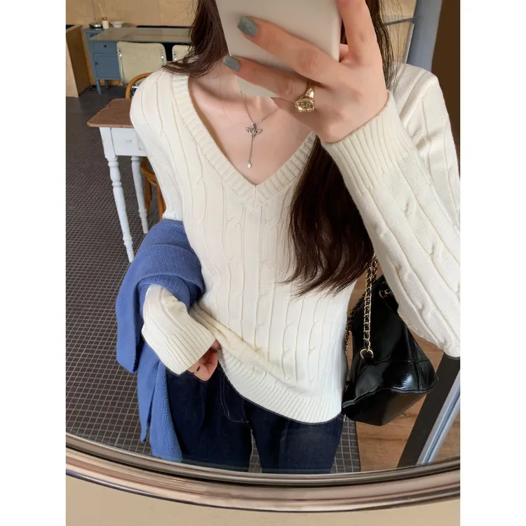 韩系绝美蓝色麻花V领长袖针织衫女秋2025新款内搭打底上衣