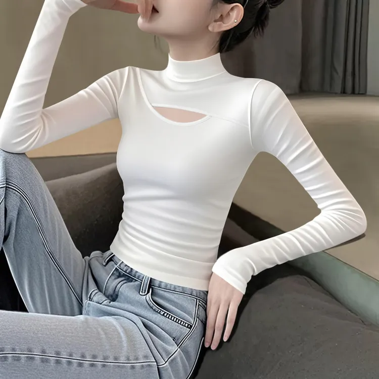 白色螺纹半高领镂空长袖打底衫女秋冬新款2025设计感紧身内搭上衣