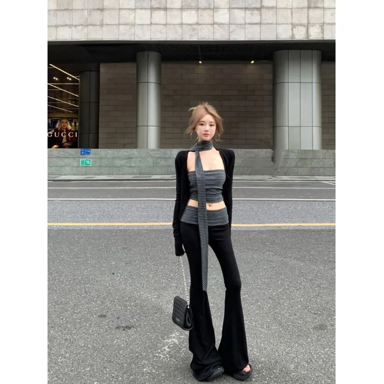 套装长袖针织开衫条纹抹胸背心女秋季长裤微喇