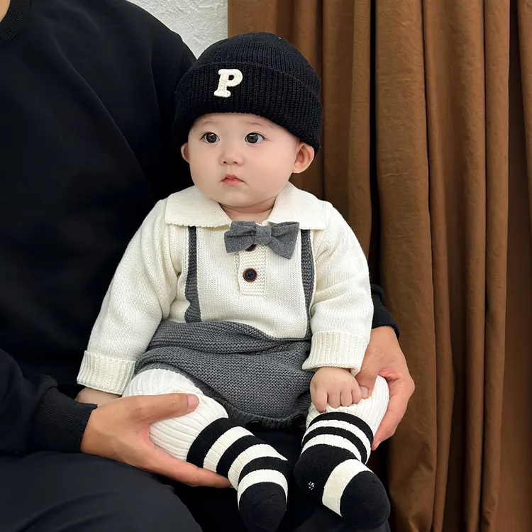 婴儿连体毛衣秋冬加厚保暖宝宝绅士风爬服男女宝宝可爱洋气外出服