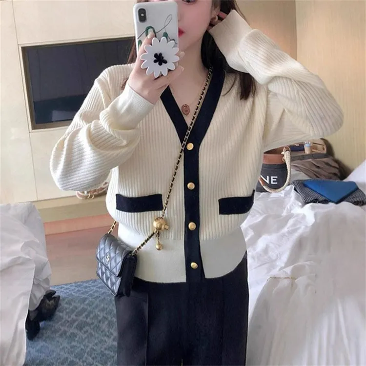 秋季薄款小香风外搭毛衣外套女新款小众高级感V领短款气质针织衫
