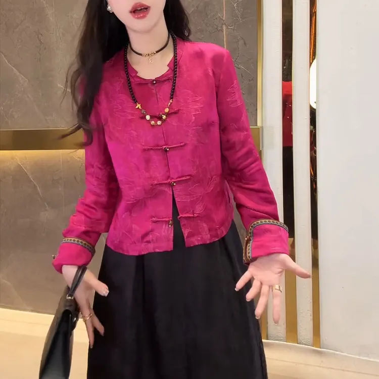 新中式时尚宽松显瘦圆领外套2025秋季设计款国风盘扣长袖百搭开衫