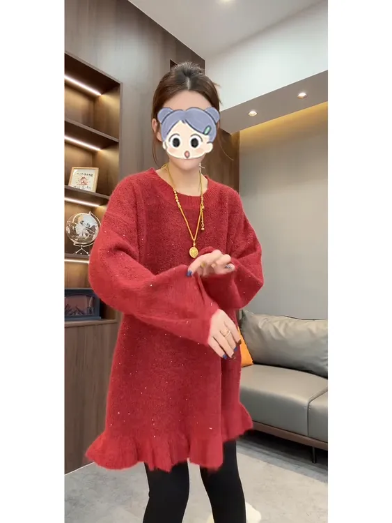 慵懒风红色毛衣裙女2026春秋新款木耳边下摆圆领中长款洋气针织衫