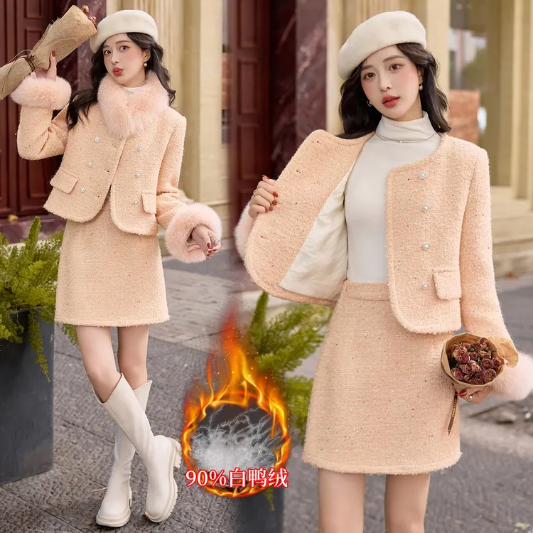 法式小香风2025冬装羊毛粗纺90白鸭绒羽绒内胆狐狸毛半裙名媛套装