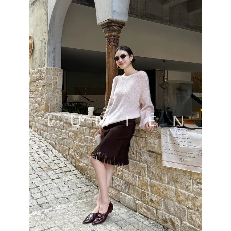 【LUMIEN 新品】“雾绒臻奢”100绵羊皮静奢时髦百搭皮裙LX5HQQ140