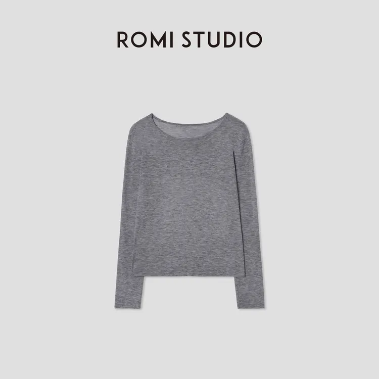 ROMI STUDIO“格雷高知”16针超细水溶羊毛肌理长袖针织T恤431G9147