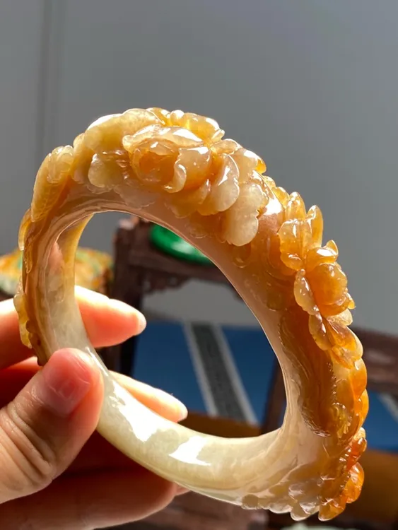 凤穿牡丹雕花手镯