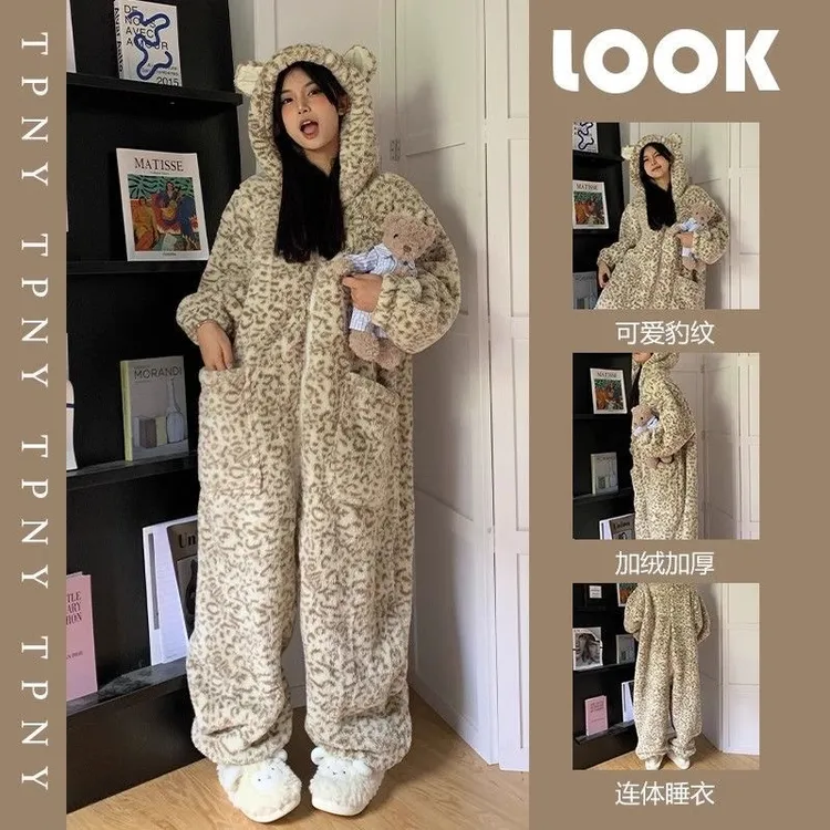 珊瑚绒卡通豹纹连体睡衣女冬季加绒加厚可爱连帽一体式女士家居服
