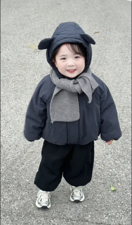 宝宝冬季棉服洋气外套新款儿童加厚加绒男童连帽棉衣女童保暖棉袄