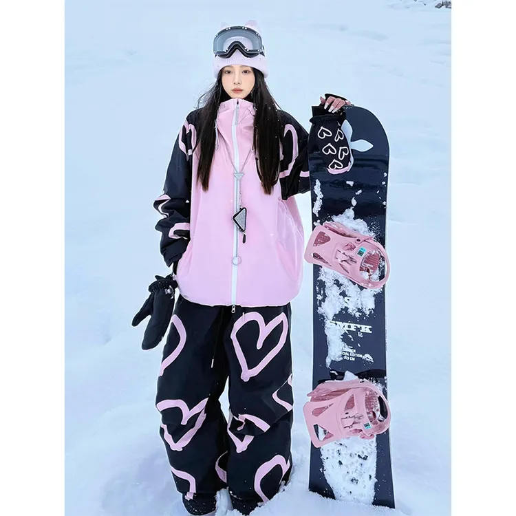 KSKM黑粉色爱心滑雪服套装女2025秋冬新款户外超好看单双板雪服男
