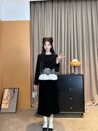 周【闪闪星河】秋季NEW 贵气高质感丝绒套装显瘦半裙两件套