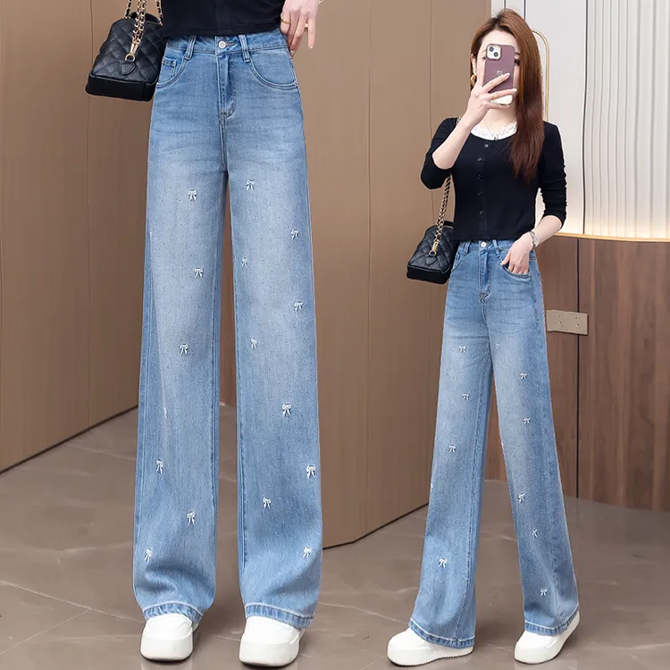 浅蓝色牛仔女裤2025春季新款时尚刺绣窄版阔腿裤高腰显瘦直筒裤子