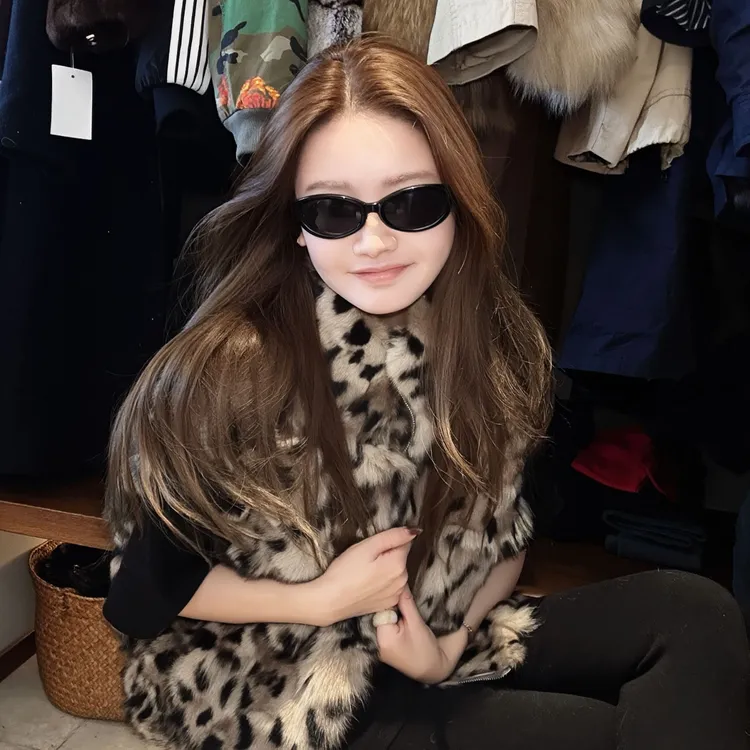 【CHUMINGMING】【斑茸】豹纹双面狐狸毛马甲HFX2501