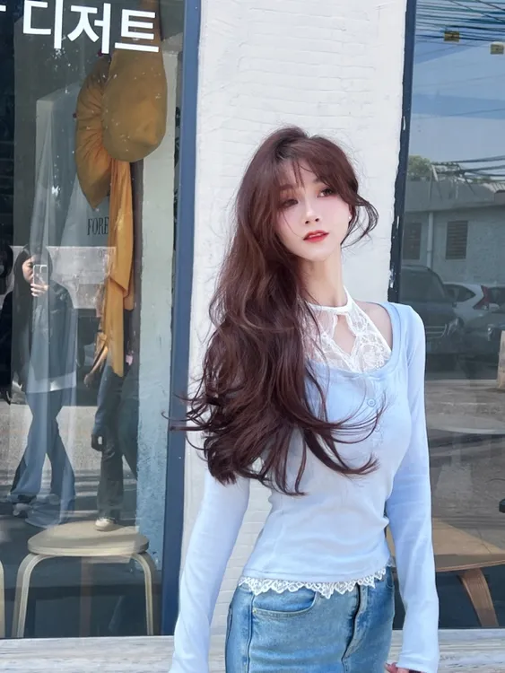 《花期如梦》设计感假两件蕾丝拼接挂脖T恤显瘦长袖修身百搭韩版