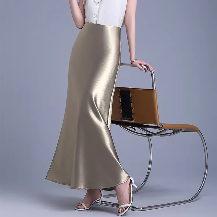 高级感鱼尾裙珠光缎面a字裙2025春夏新款高腰显瘦包臀半身裙长裙