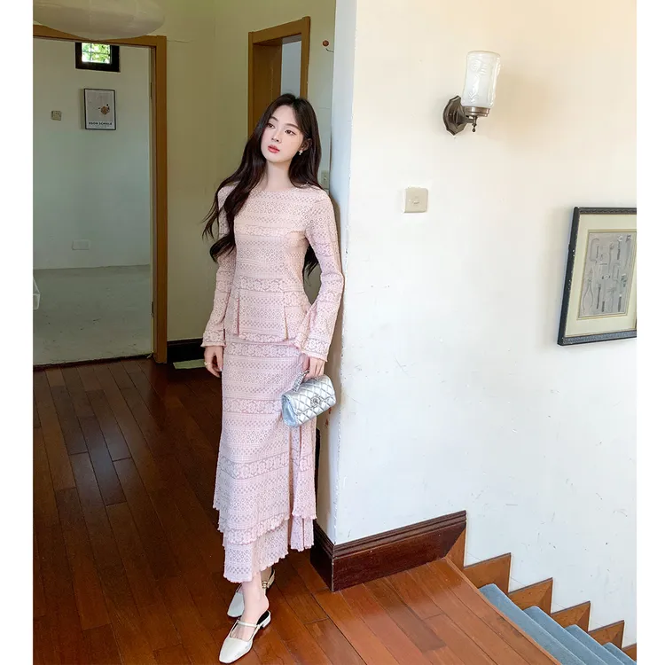 GERTCOREL2025新款春秋季法式修身收腰针织衫上衣半裙粉色套装女