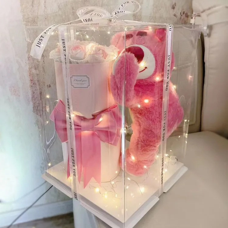 圣诞节韩版风格金属材质草莓熊玫瑰永生花卡通花束广告礼品送同学