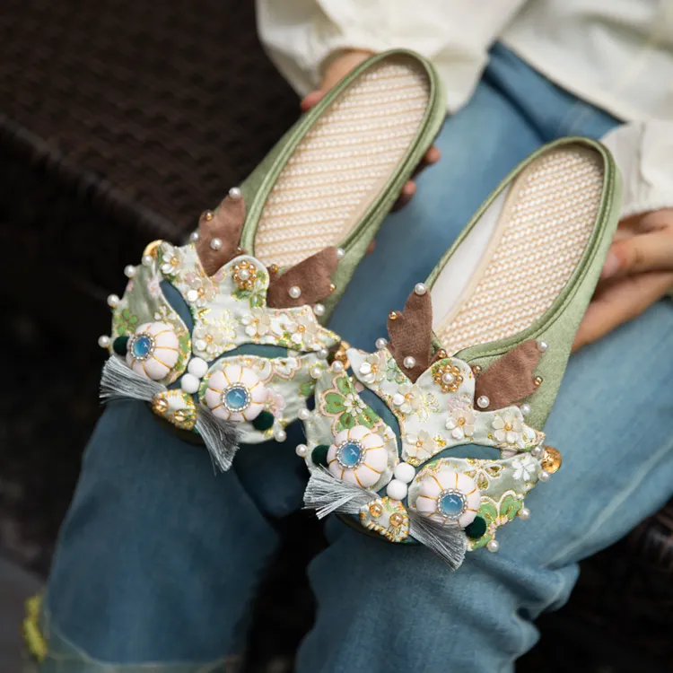 绿色小鹿虎头鞋汉服鞋秋冬居家拖鞋一脚蹬舒适不累老北京平底布鞋