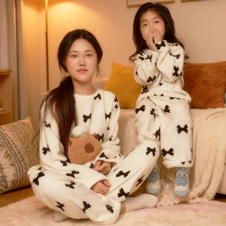 圆领套头设计蝴蝶结加绒家居服套装大人儿童款亲子装睡衣