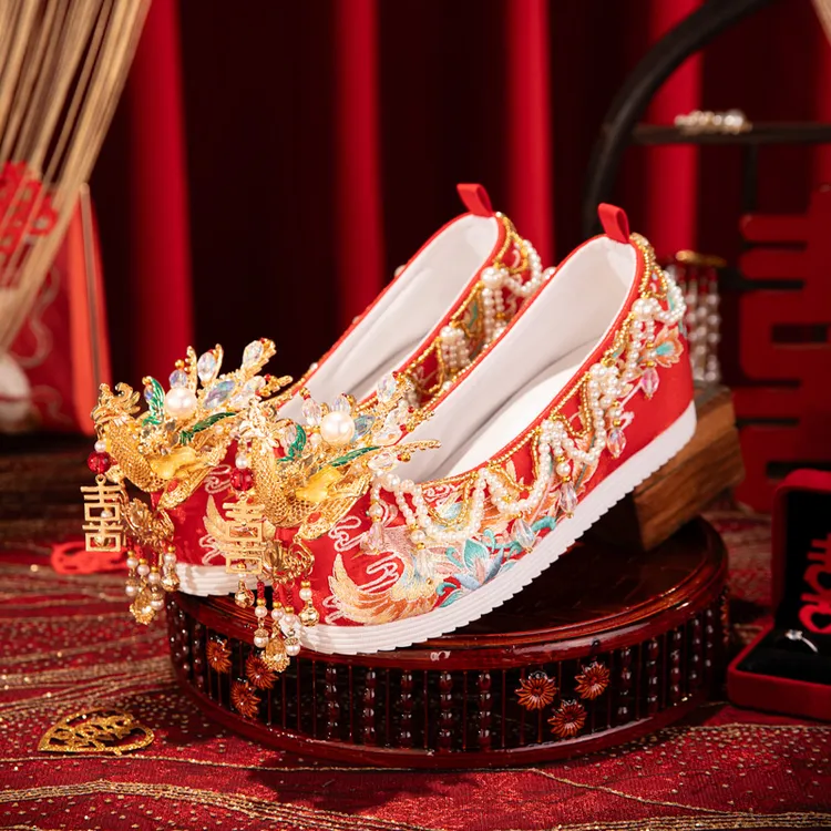 结婚新娘喜鞋婚礼鞋舞绣缘定制红色秀禾婚鞋汉婚鞋