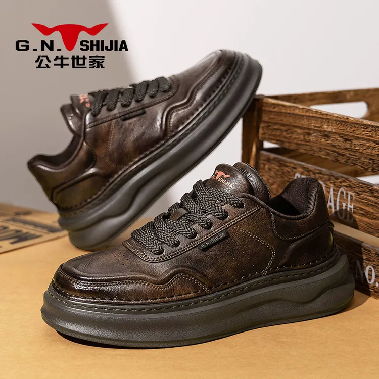 公牛世家男鞋秋冬季爆款百搭厚底休闲板鞋男士美拉德通勤工作皮鞋
