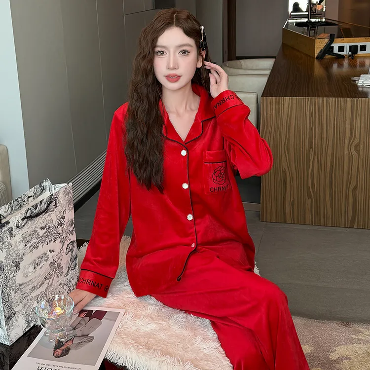 2025年新款小香风金丝绒睡衣女春秋季长袖套装秋冬家居服