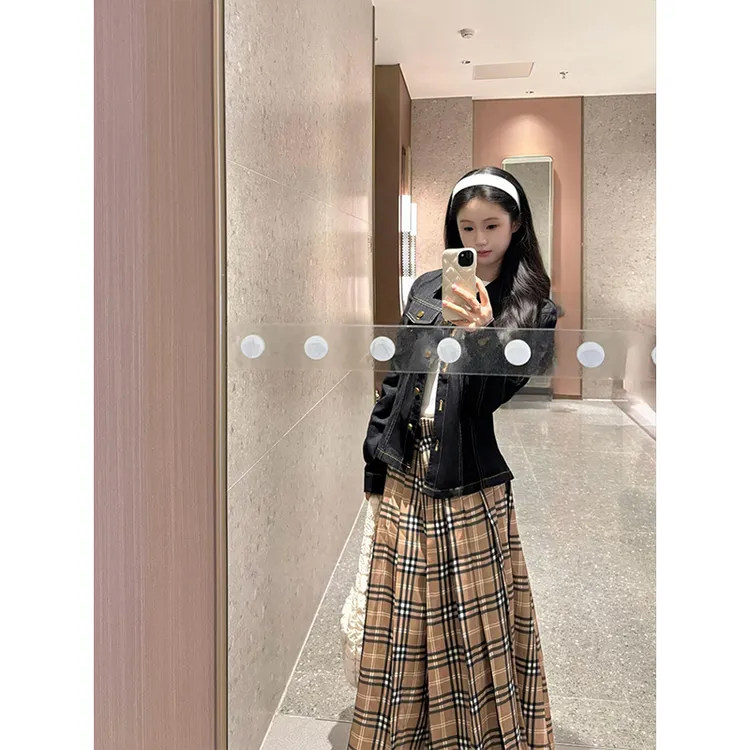 早秋韩系氛围感穿搭套装女秋季2025新款牛仔外套格子半身裙一整套