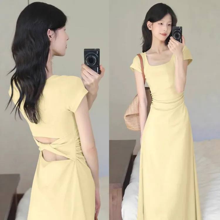 夏天战袍奶黄色修身露腰气质不漏内衣夏季穿搭长裙多巴胺收腰裙子