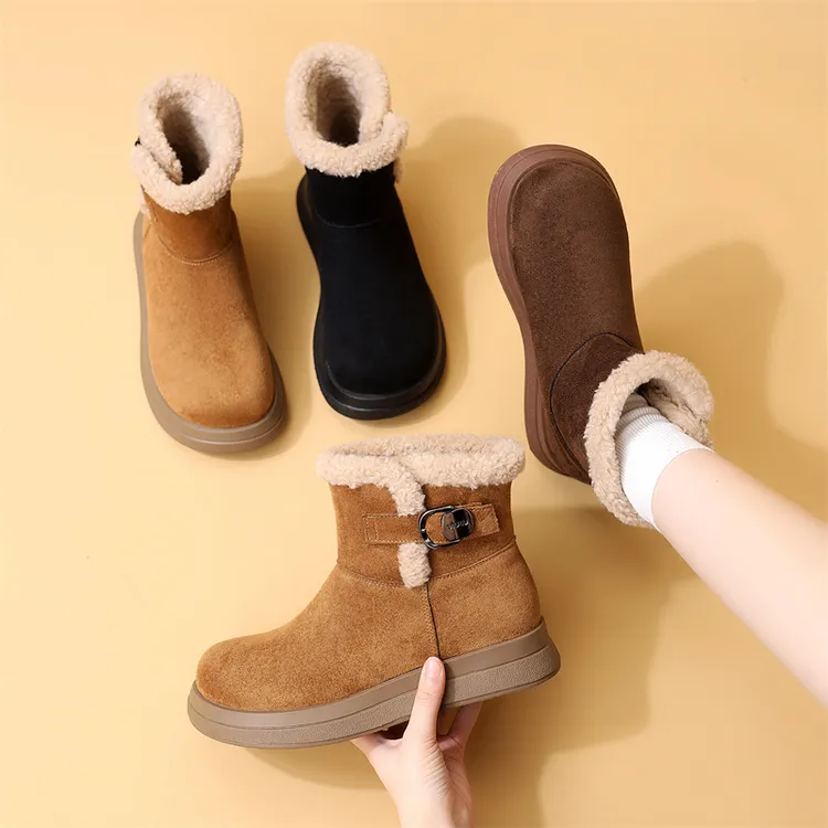 平底东北防滑雪地靴女韩版抗寒大棉鞋勃肯加厚时尚加绒保暖马丁靴