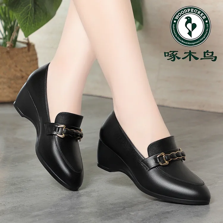 啄木鸟坡跟女鞋乐福鞋中年女士单鞋百搭春秋款鞋子女款皮鞋一脚蹬