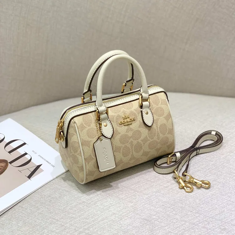 2025寇家新款经典老花波士顿枕头包手提包斜挎女包通勤百搭休闲包