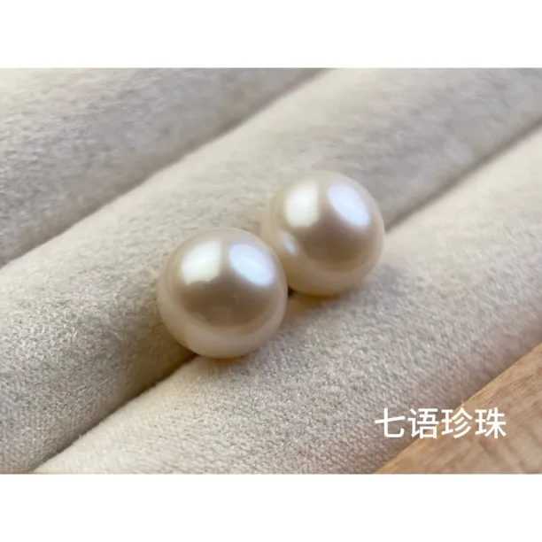 8.3-8.9天然淡水无核珍珠耳钉圆珠极强镜面光全珠层多样性发货
