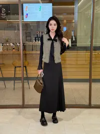 【三件套】新款2025休闲时尚洋气百搭显瘦高腰马甲+裙裤+内搭套装
