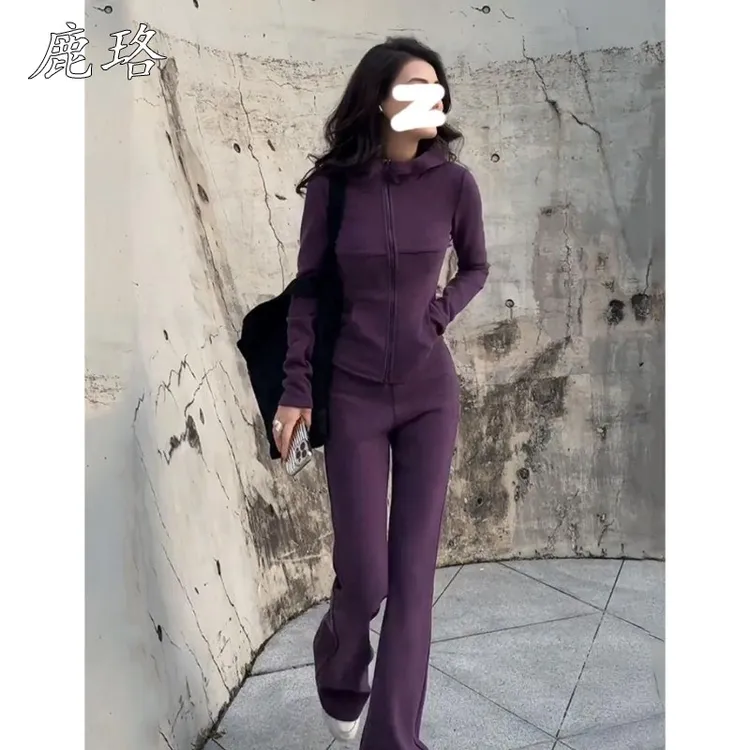 今年流行爆款紫色运动套装女春季新款修身显瘦拉链连帽卫衣微喇裤