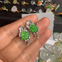 翡翠耳饰18K金镶嵌翡翠吊坠项链