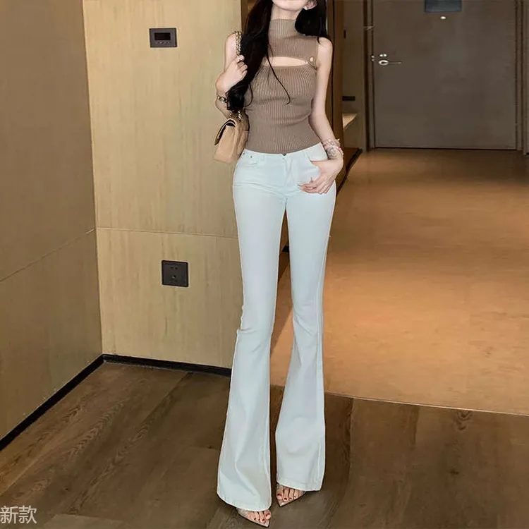 李李服饰气质韩女长腿微喇小白裤2025夏季高腰显瘦提臀喇叭牛仔裤