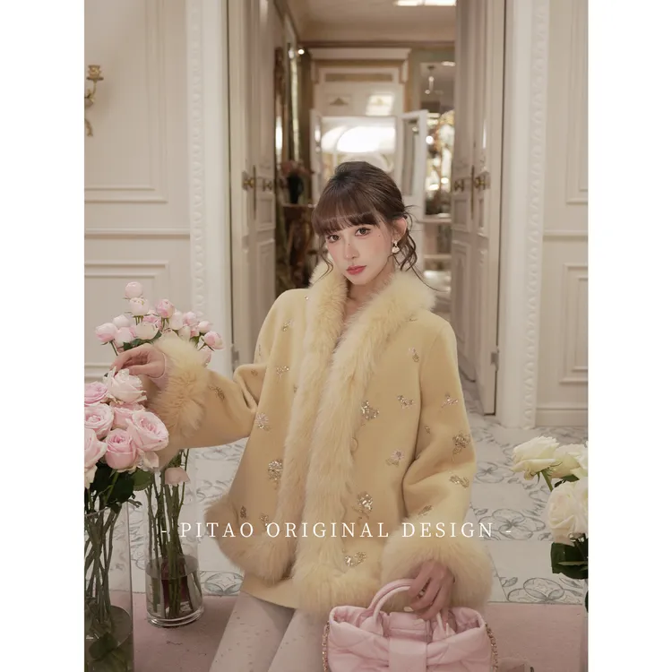 杜屁屁桃PITAO 原创【暖玉盈香】新中式100绵羊毛毛呢大衣+半裙