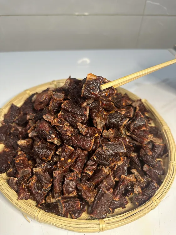 德宏保月傣家牛干巴牛腱子肉嚼劲十足