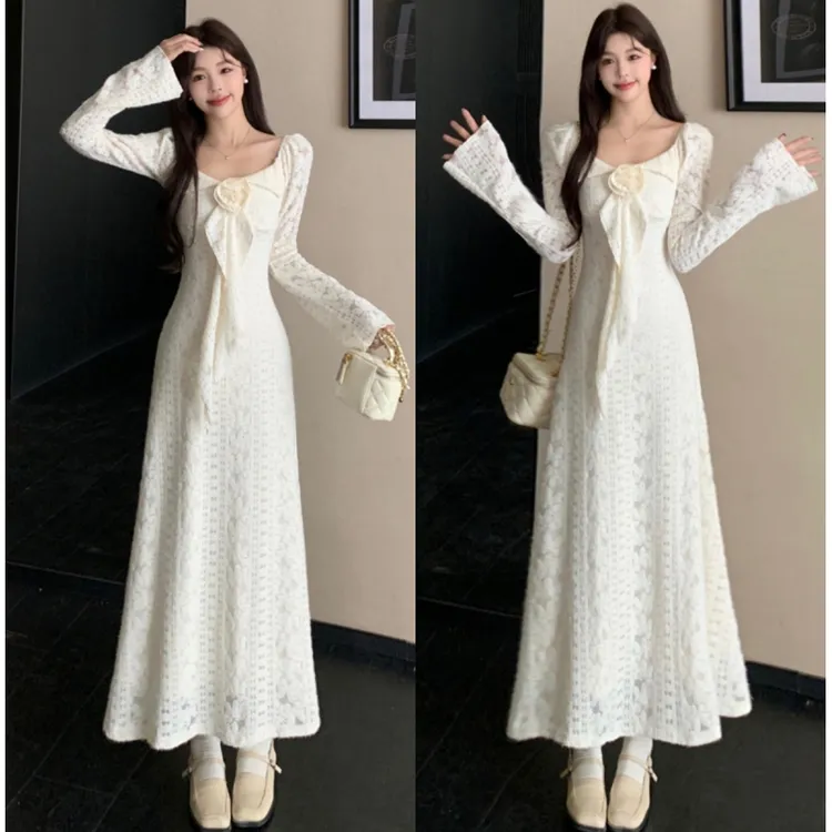大码胖mm气质温柔磨毛蕾丝收腰连衣裙女方领秋冬打底显瘦连衣裙女